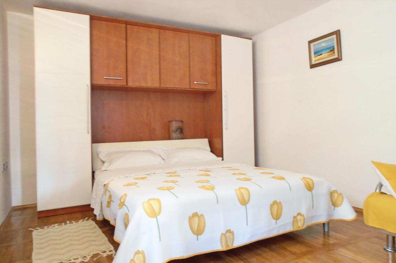 Apartments With A Parking Space Veli Losinj, Losinj - 8029 Exterior foto